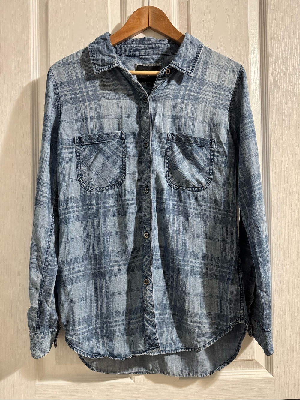 Rails Women’s Button Up Blue Plaid Long-Sleeved Shirt Size Small